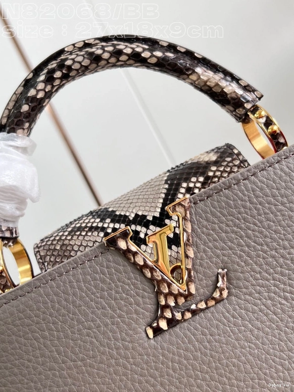 CAPUCINES VUITTON BB-27*18*9CM LOUIS 0714